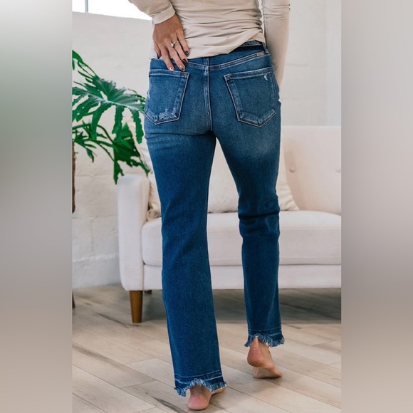 KANCAN THIS IS ME TRYING STRAIGHT DISTRESSED JEANS Size 7/27 NWT - Picture 4 of 7